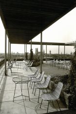 Begehrtes Plätzchen: Die Dachterrasse des Hochhauses