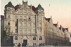 Historic picture of main entrance of the Imperial Patent Office 