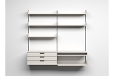 Universal shelving system "606" from Vitsoe 