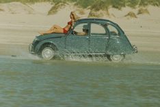 2CV on the beach, 1967