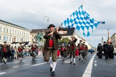 Traditional costume parade at the Oktoberfest in Munich (2018)